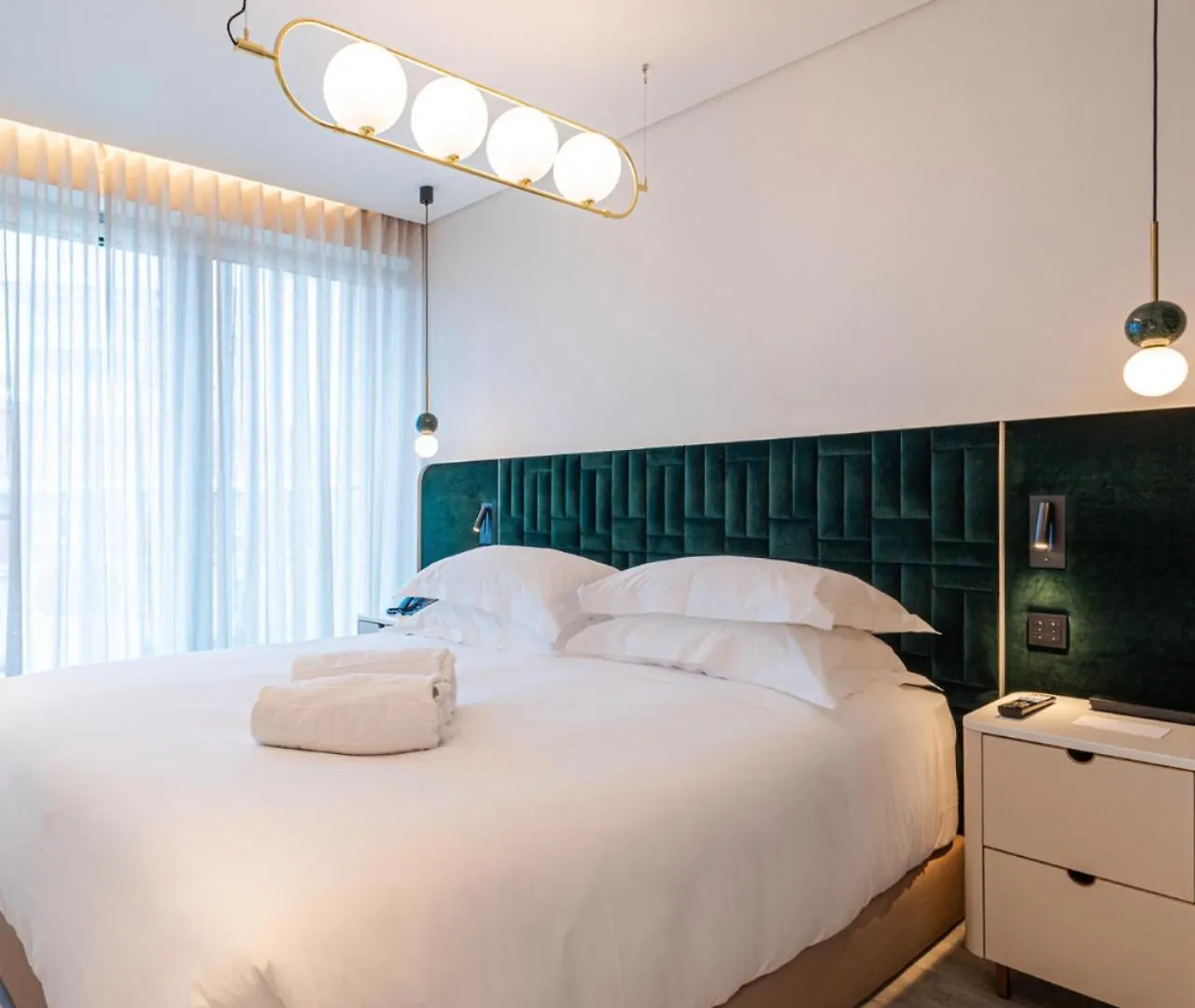 **** Hotel The Ocean Suites Inn Near Delhi Igi Airport New Delhi India